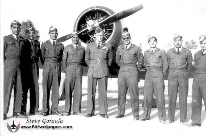 gorzula_rpaf_1949_polish_officers_royal_pakistan_airforce_02.jpg